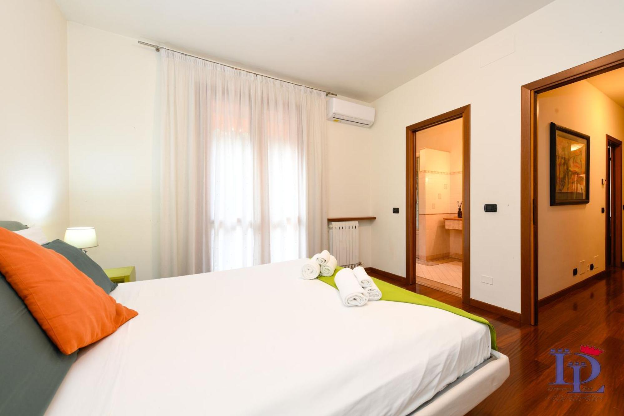 Desenzanoloft Official Partner Marriott Homes & Villas - Gardastar La Stella Del Lago Desenzano del Garda Kültér fotó